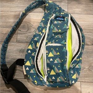 KAVU Blue and Green Sling Bag